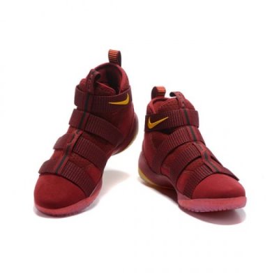 Nike Erkek Lebron Soldier 11 Cavs Pe Kırmızı / Altın Basketbol Ayakkabısı Türkiye - 1GSVU7IL